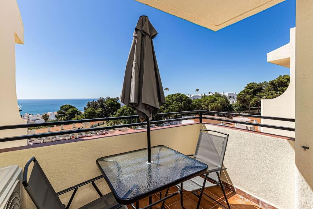 Apartment Avec Vue Et Piscine Algarve Portugal *